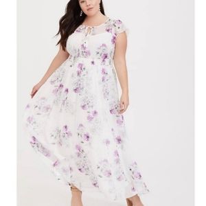 Torrid White Floral Dress w/Gold & Silver Shimmer (SEE DESCRIPTION)